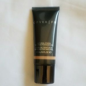 Like new. Cover FX natural finish foundation